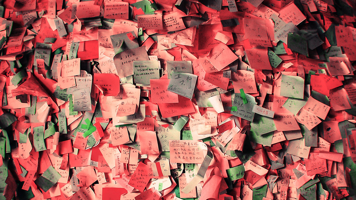 1,200 Post-It Notes to Fix a Broken Brand Culture